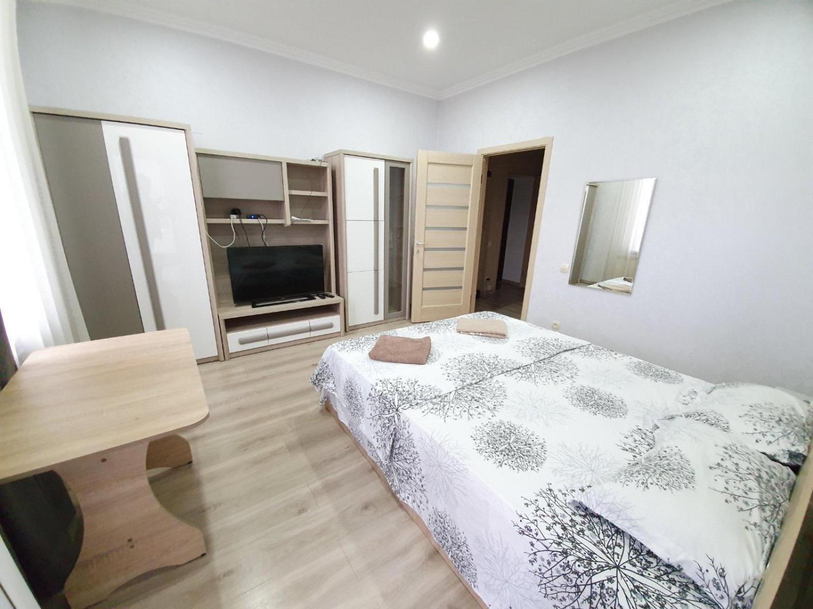 Tourist Home At Stefan Cel Mare With 2 Rooms Chisinau Ngoại thất bức ảnh