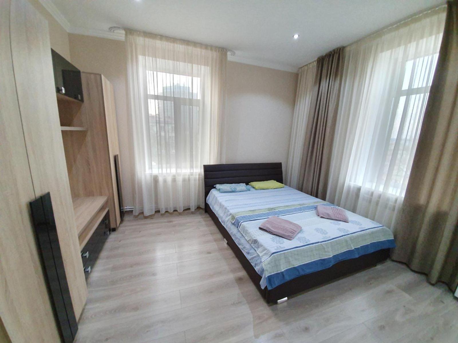 Tourist Home At Stefan Cel Mare With 2 Rooms Chisinau Ngoại thất bức ảnh