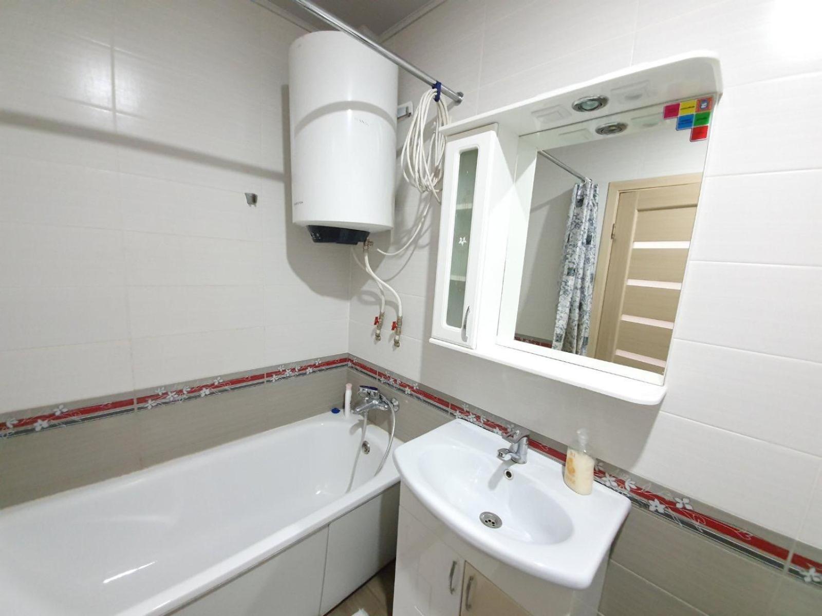 Tourist Home At Stefan Cel Mare With 2 Rooms Chisinau Ngoại thất bức ảnh